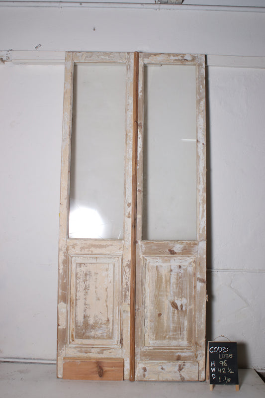 VINTAGE DBL FRENCH GLASS DOOR L035