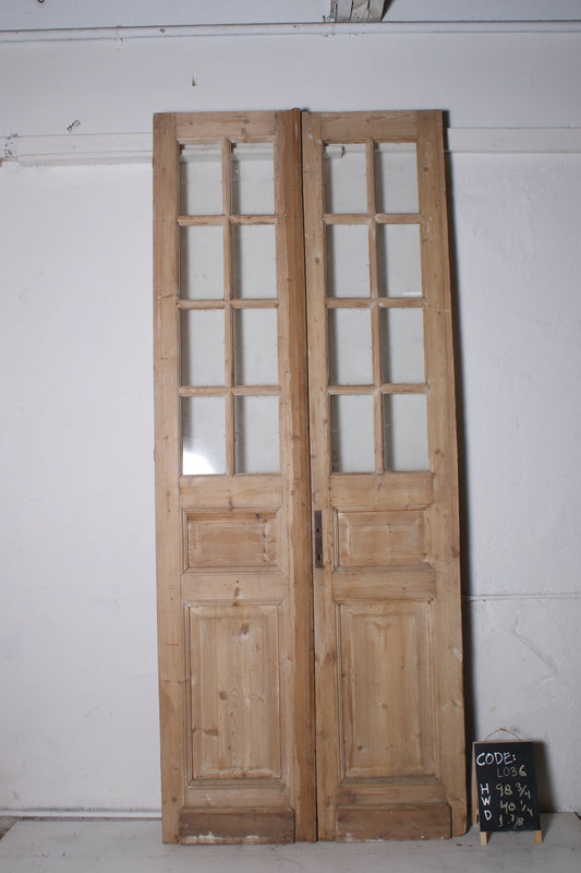 VINTAGE DBL FRENCH GLASS DOOR L036