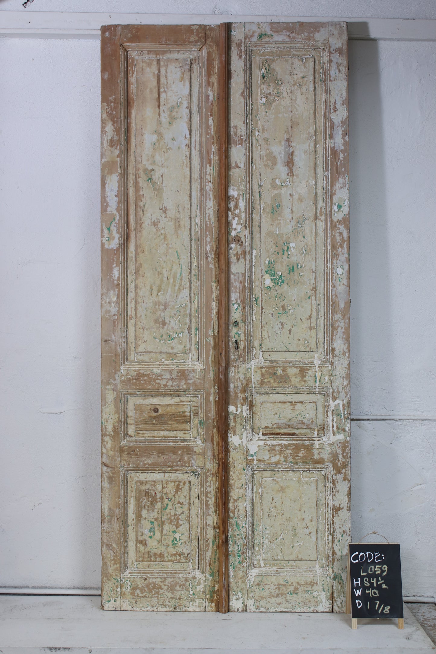 VINTAGE DBL FRENCH DOOR L059