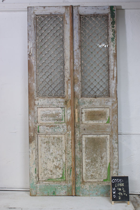 VINTAGE DBL GLASS METAL FRENCH DOOR L055