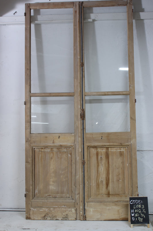 VINTAGE DBL FRENCH  GLASS DOOR L053