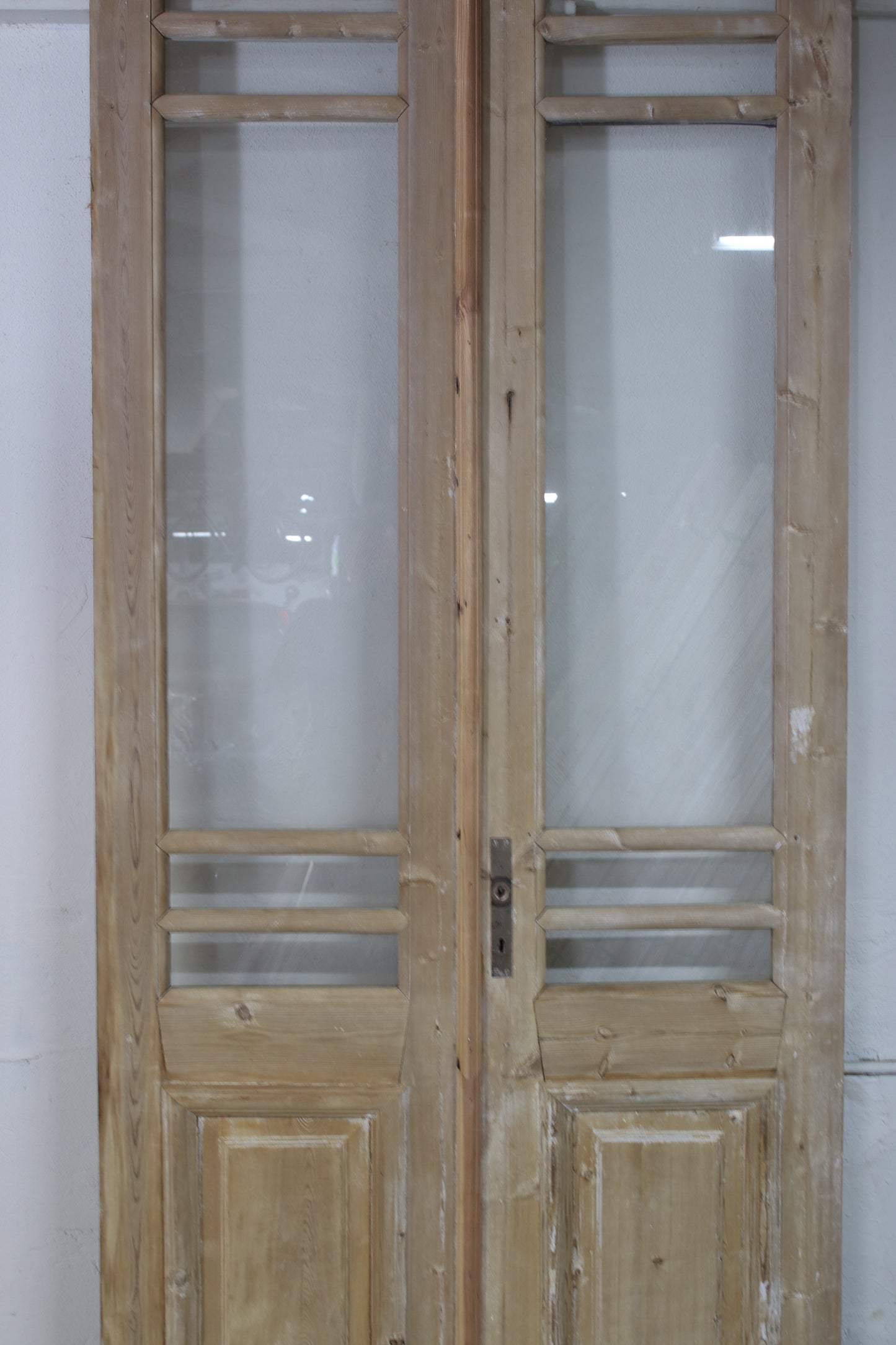 VINTAGE DBL FRENCH  GLASS DOOR L066