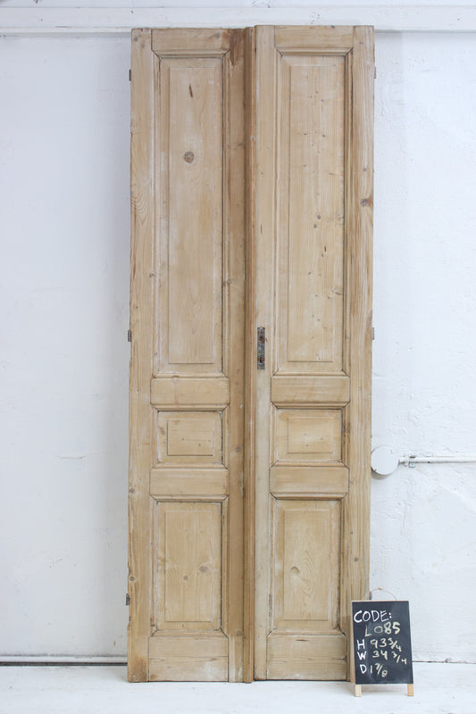 VINTAGE DBL FRENCH  DOOR L085