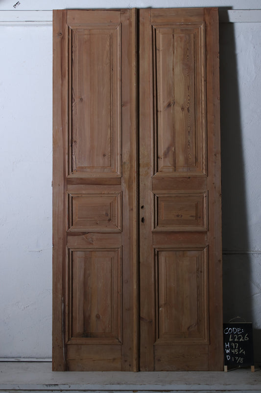 VINTAGE DBL FRENCH  DOOR L226