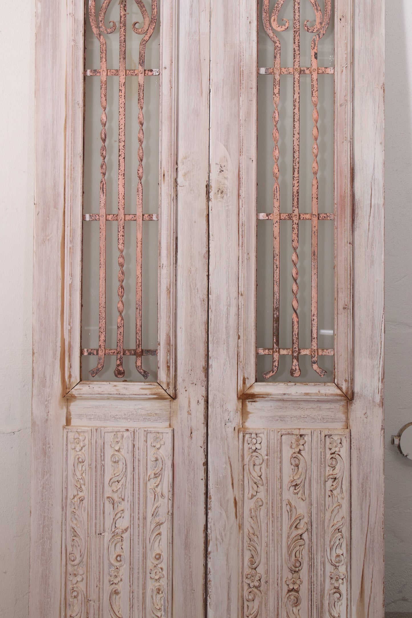 VINTAGE DBL GLASS METAL FRENCH DOOR L203