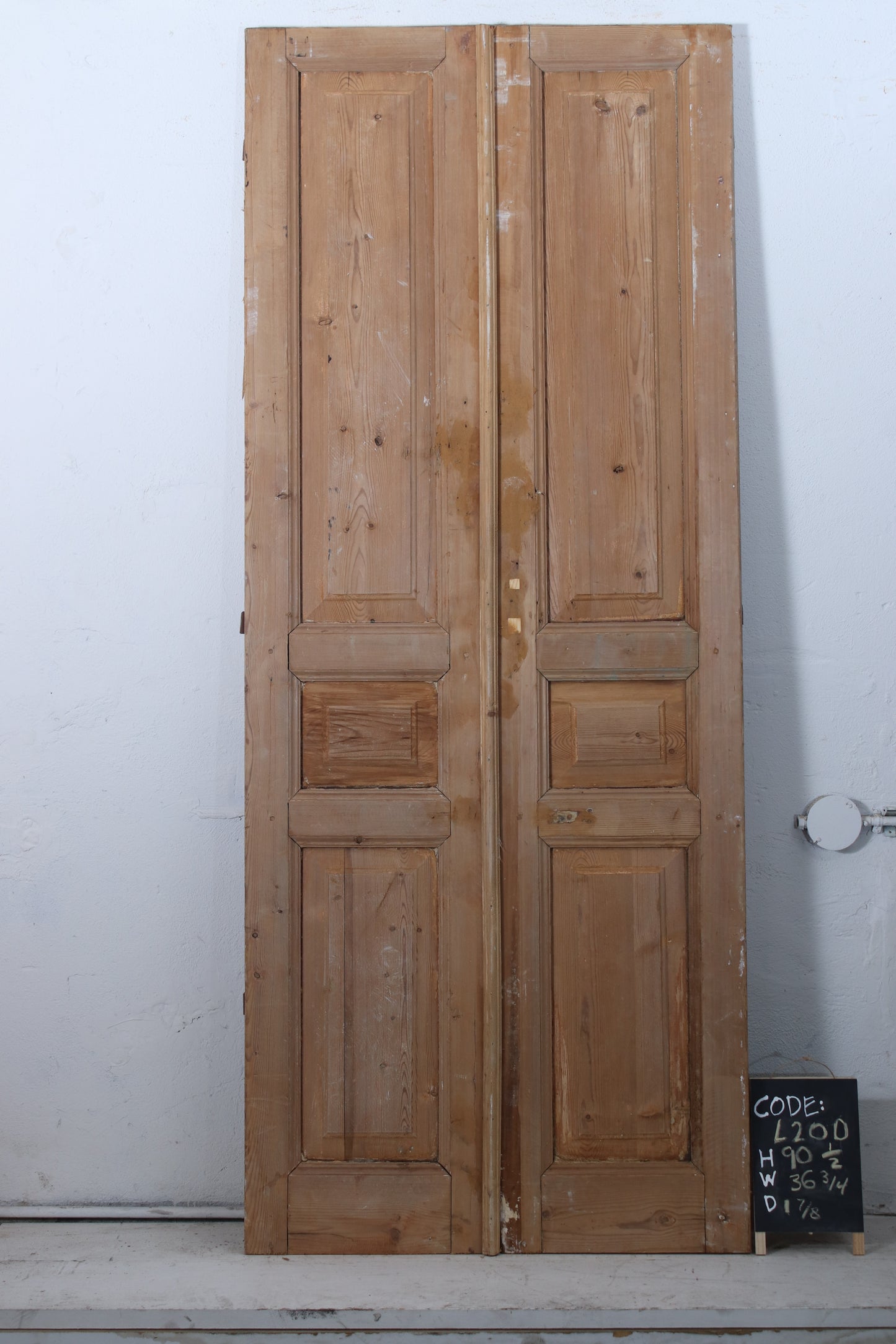 VINTAGE DBL FRENCH  DOOR L200