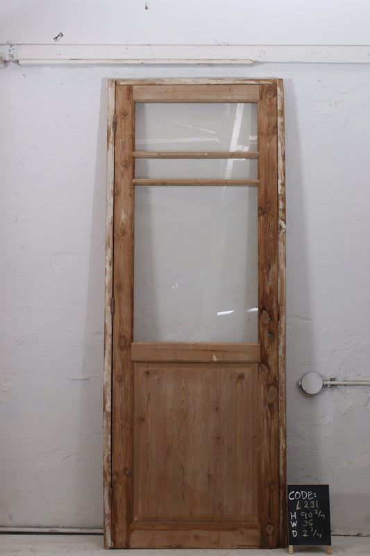 VINTAGE SINGLE GLASS DOOR L231