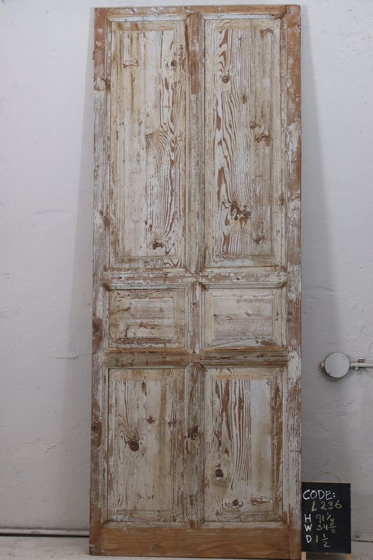 VINTAGE SINGLE DOOR L236