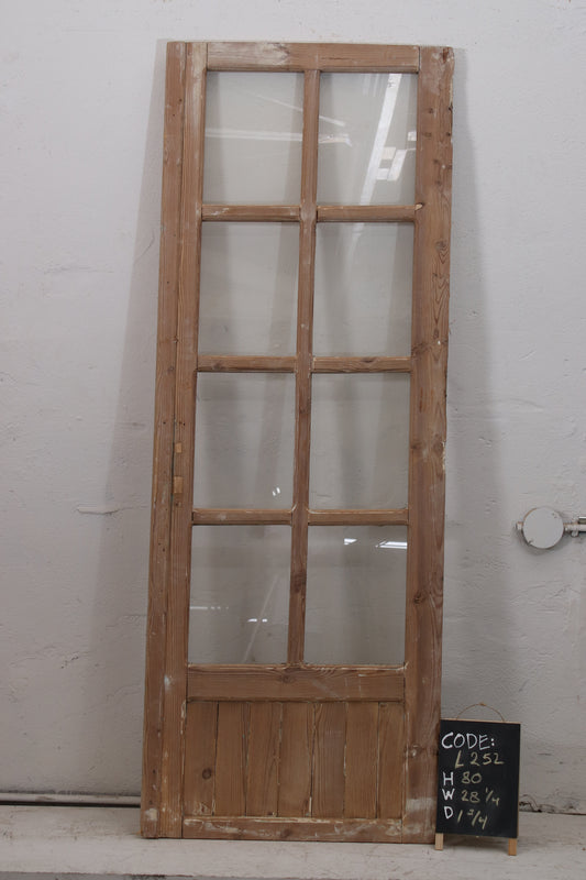 VINTAGE SINGLE GLASS DOOR L252