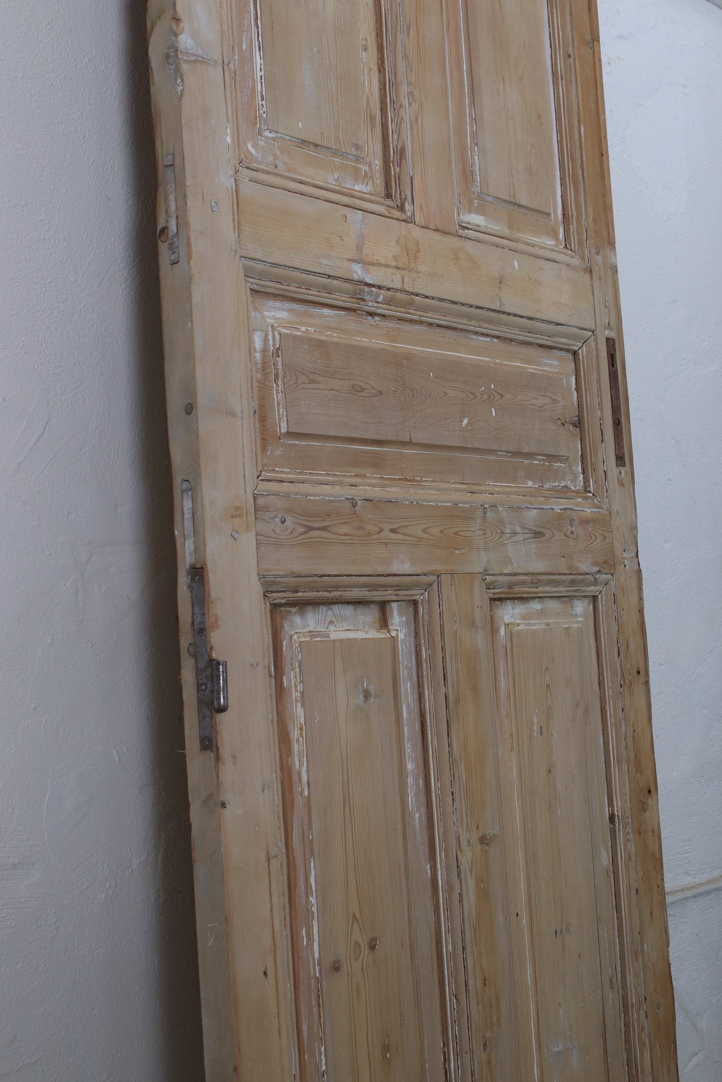 VINTAGE SINGLE DOOR L253