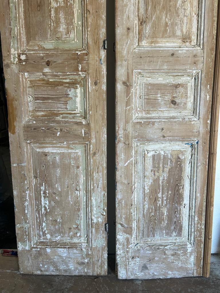 VINTAGE DBL FRENCH  DOOR L090