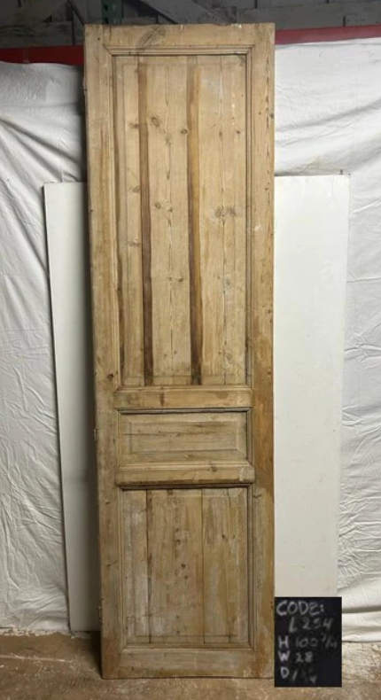 VINTAGE SINGLE DOOR L254