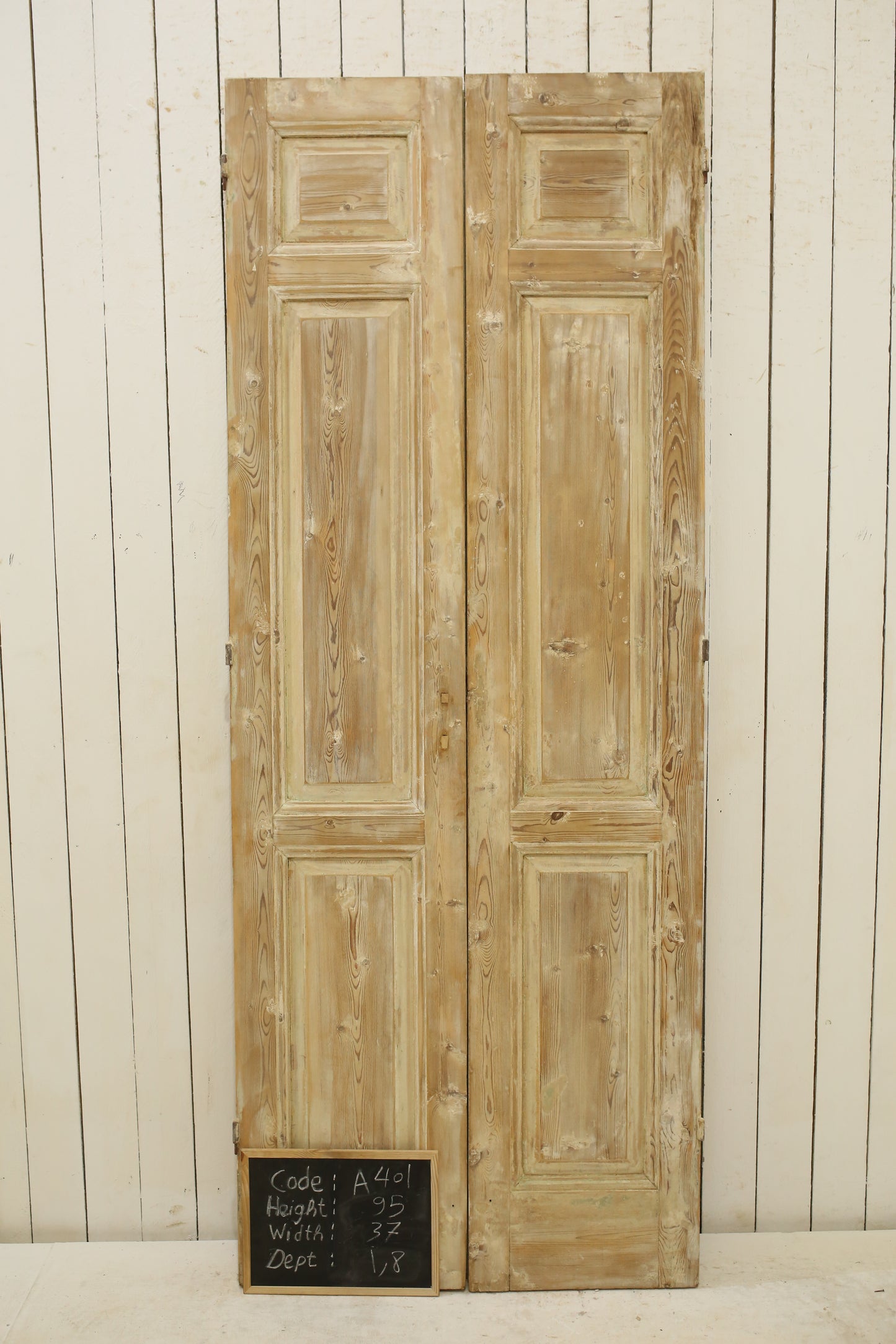 VINTAGE DBL FRENCH DOOR A401