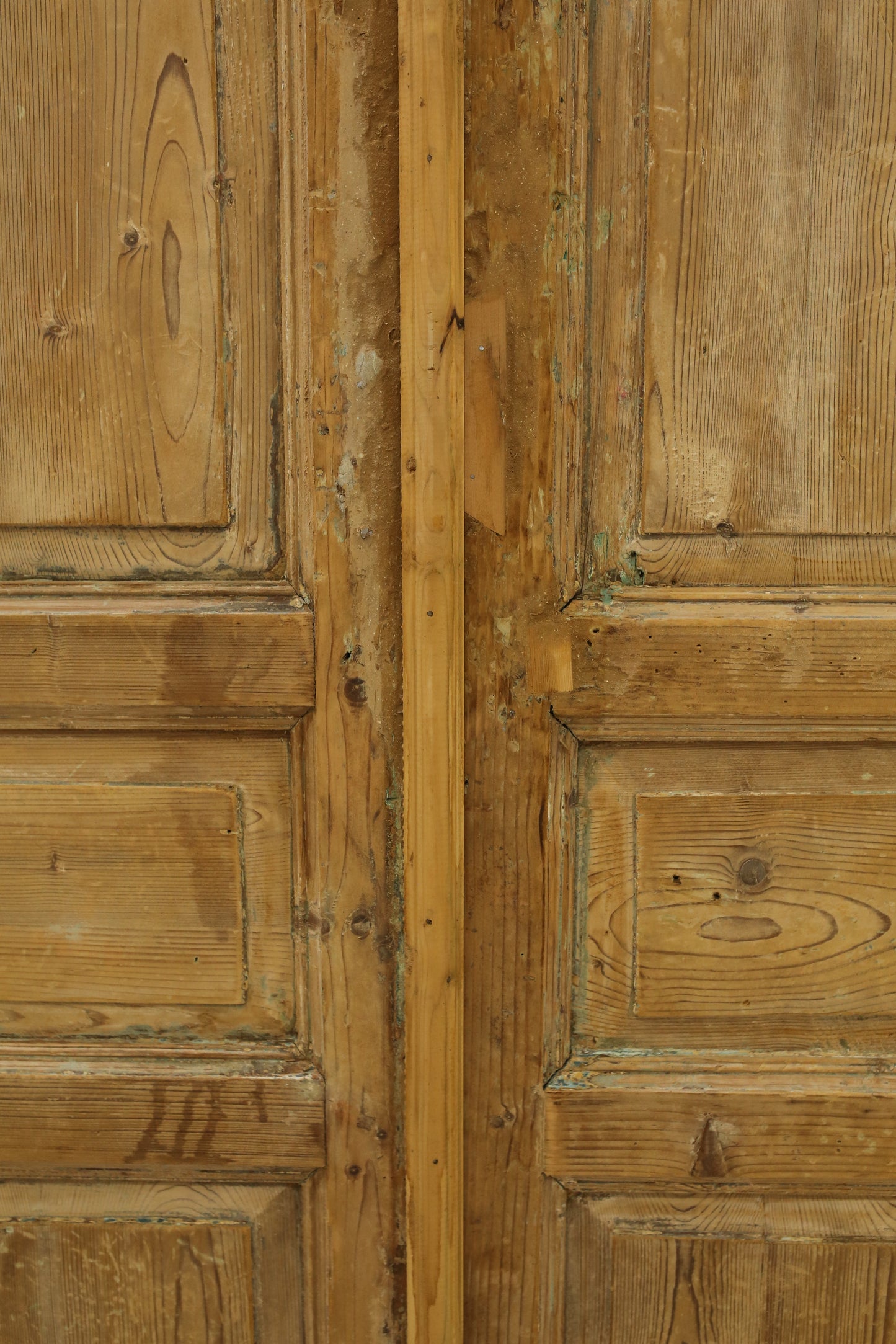 VINTAGE DBL FRENCH DOOR A411