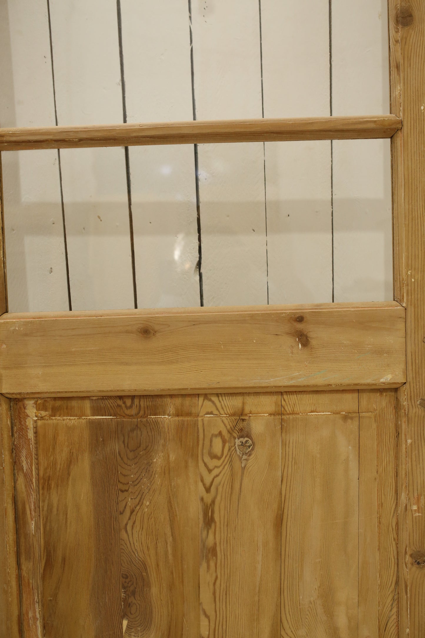 VINTAGE SINGLE GLASS DOOR A429