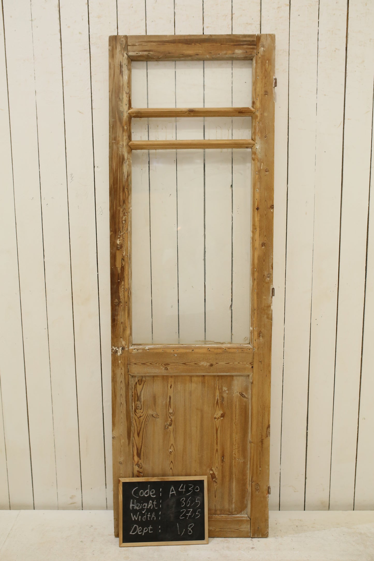 VINTAGE SINGLE GLASS DOOR A430