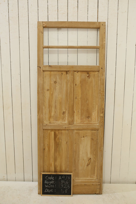 VINTAGE SINGLE GLASS DOOR A435