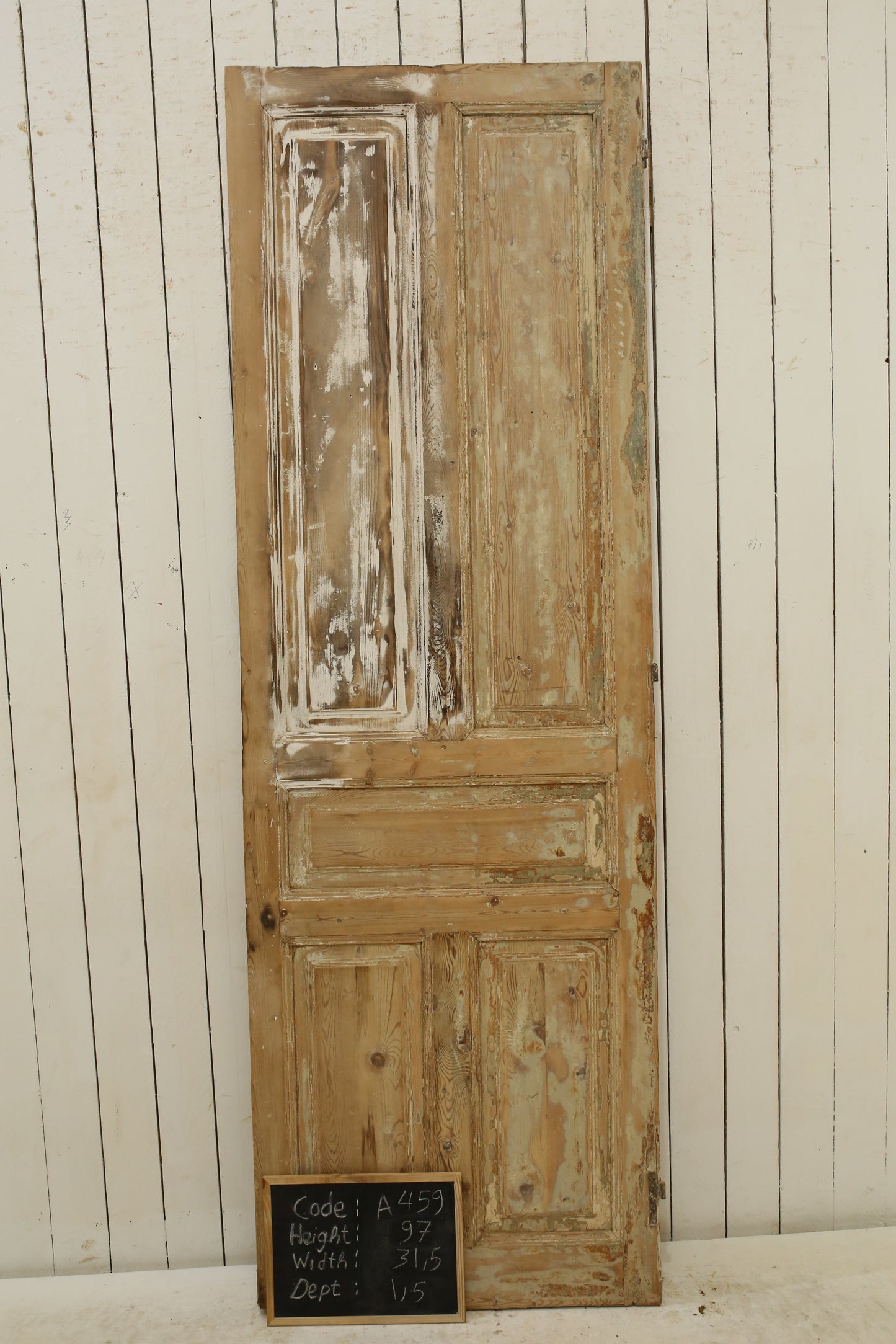 VINTAGE SINGLE DOOR A459