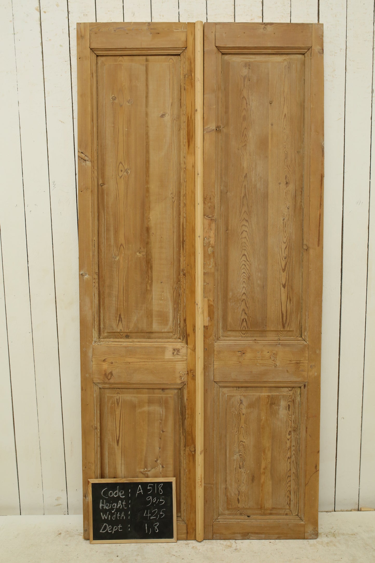 VINTAGE DBL FRENCH DOOR A518