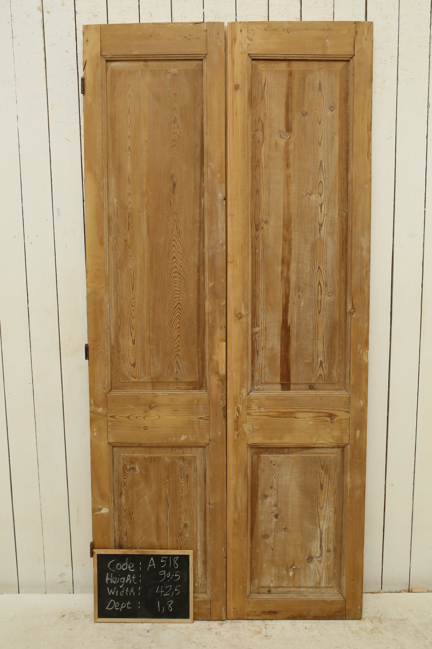 VINTAGE DBL FRENCH DOOR A518