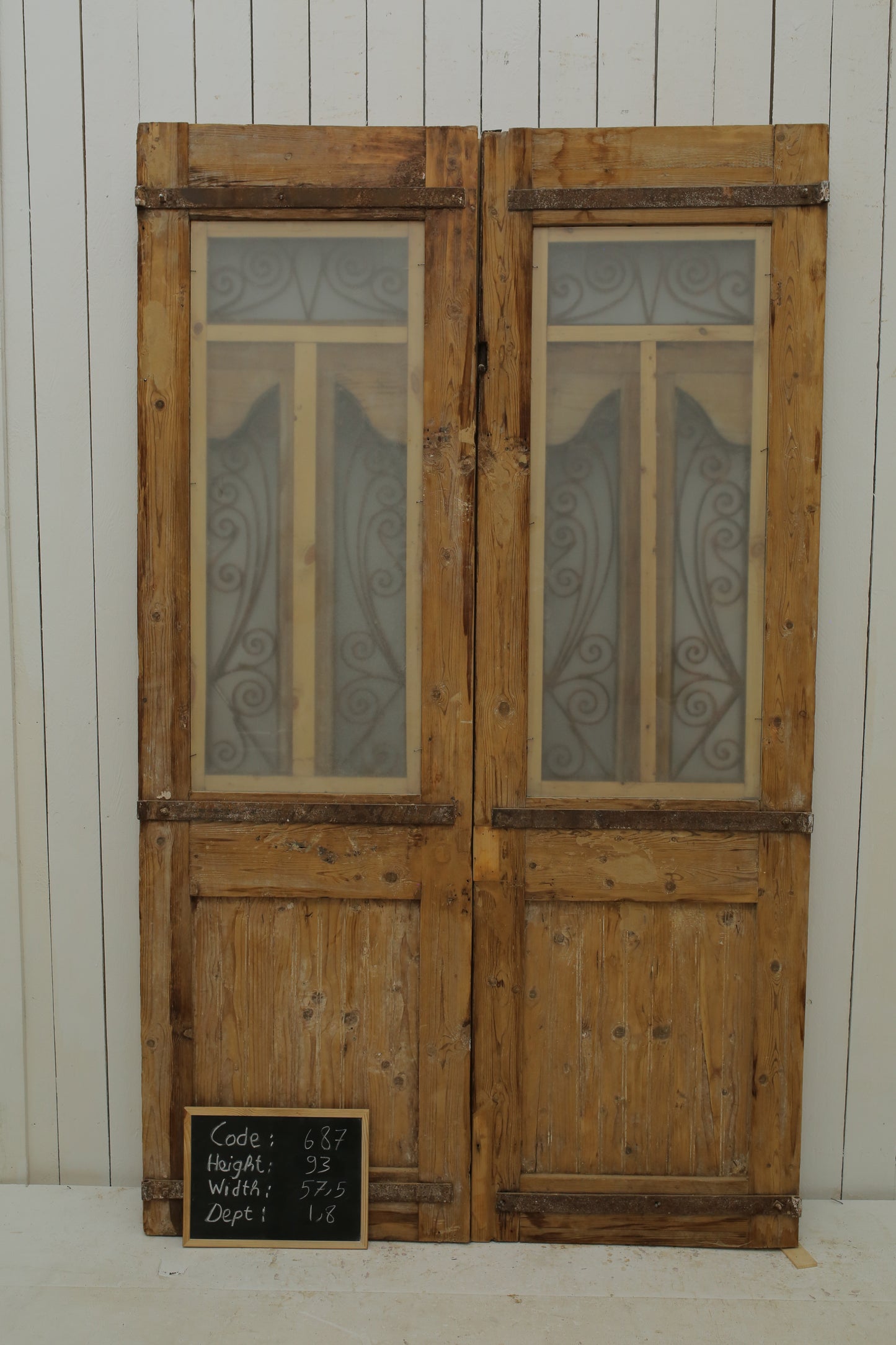 VINTAGE DBL FRENCH METAL DOOR 687