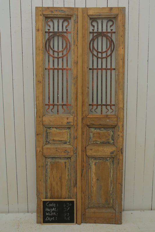 VINTAGE DBL FRENCH METAL DOOR 690