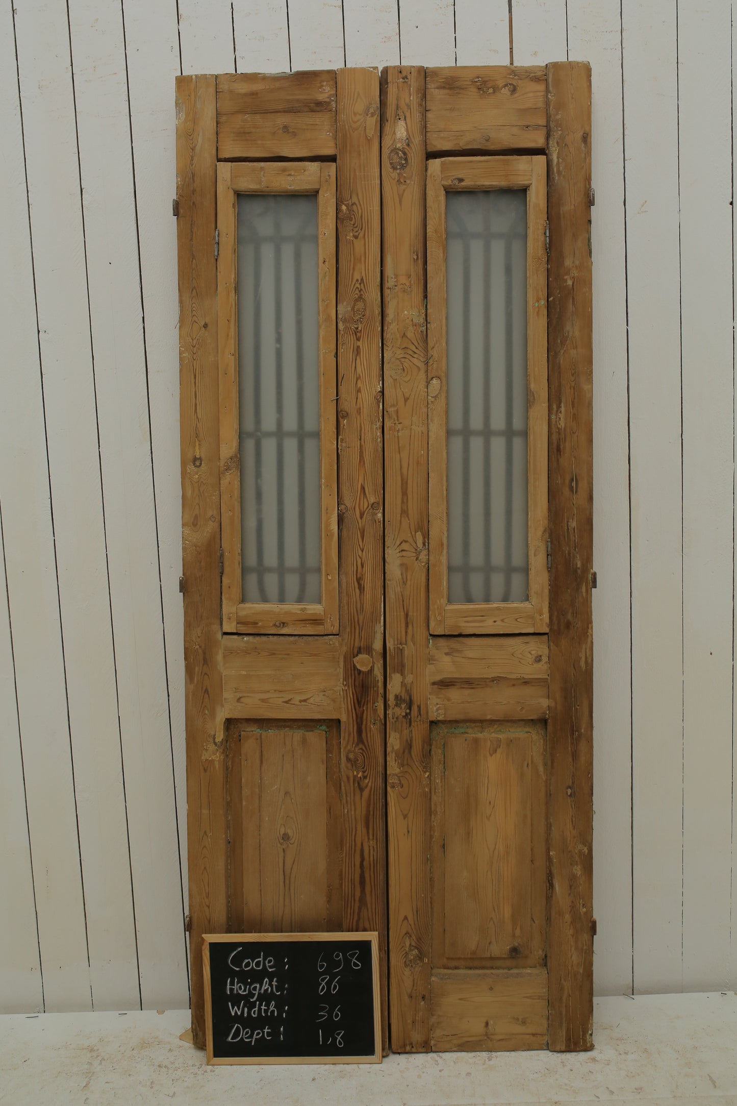 VINTAGE DBL FRENCH METAL DOOR 698