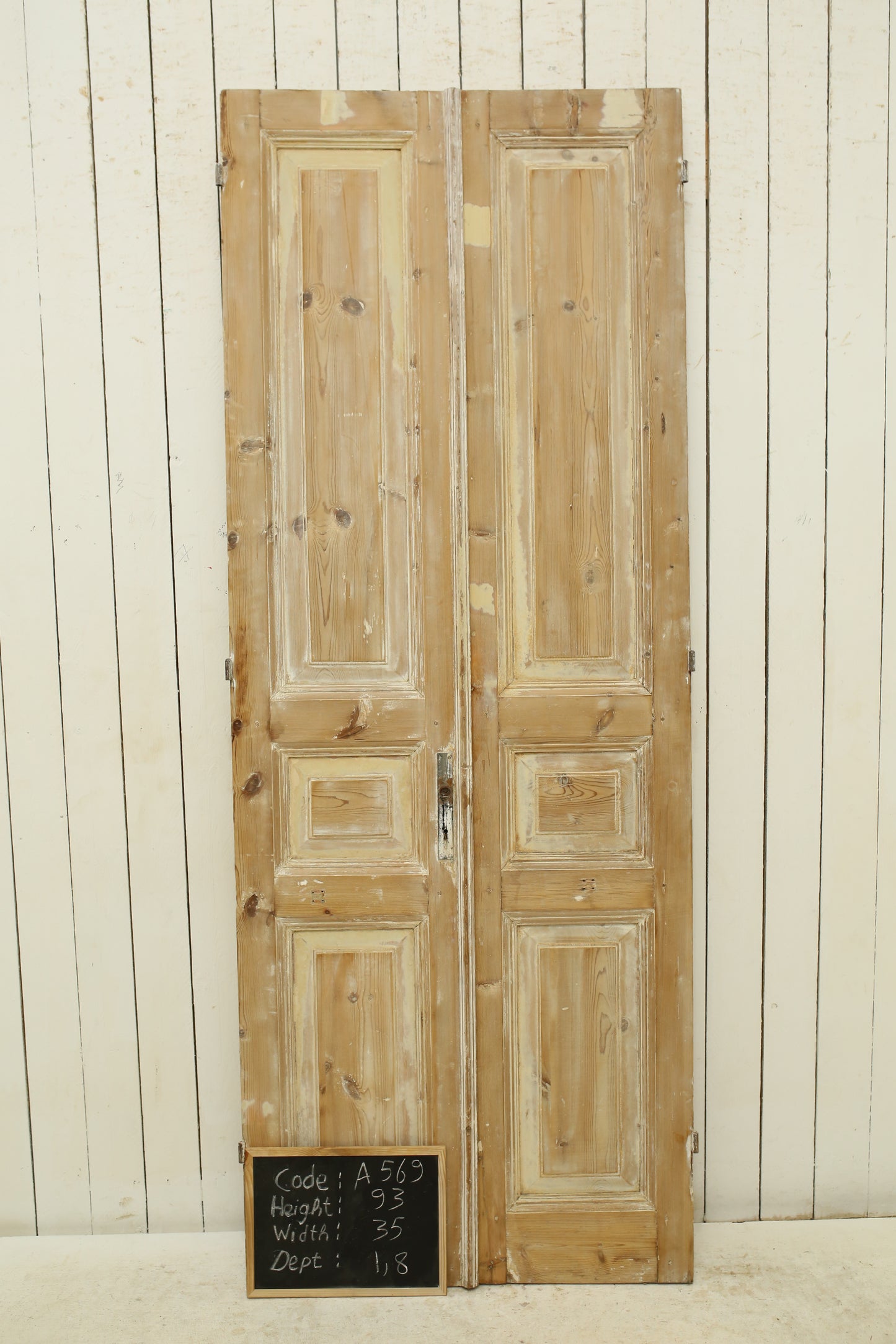 VINTAGE DBL FRENCH DOOR A569