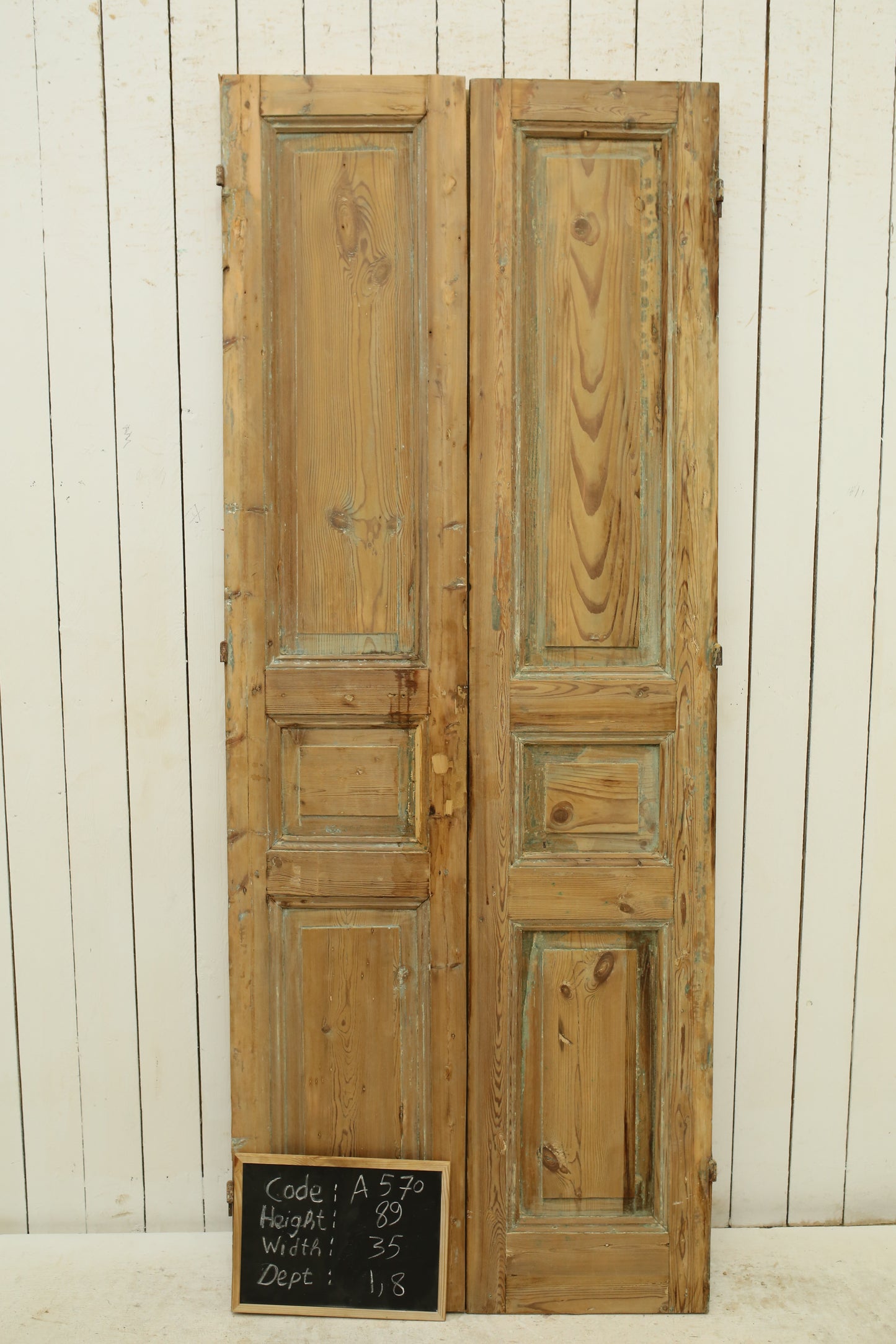 VINTAGE DBL FRENCH DOOR A570