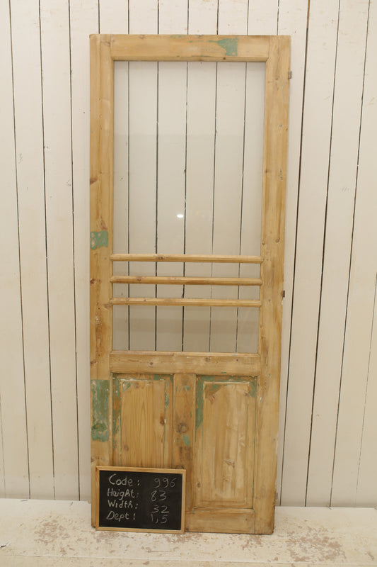 VINTAGE SINGLE GLASS DOOR 996