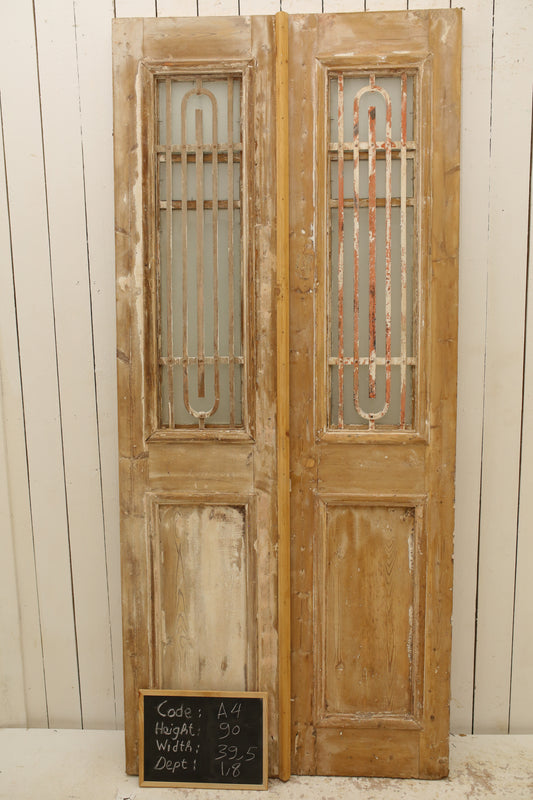 VINTAGE DBL FRENCH METAL DOOR A4