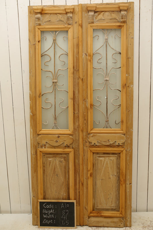 VINTAGE DBL FRENCH METAL DOOR A10