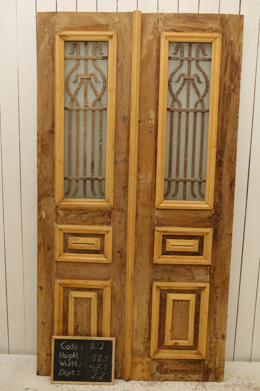 VINTAGE DBL FRENCH METAL DOOR A12