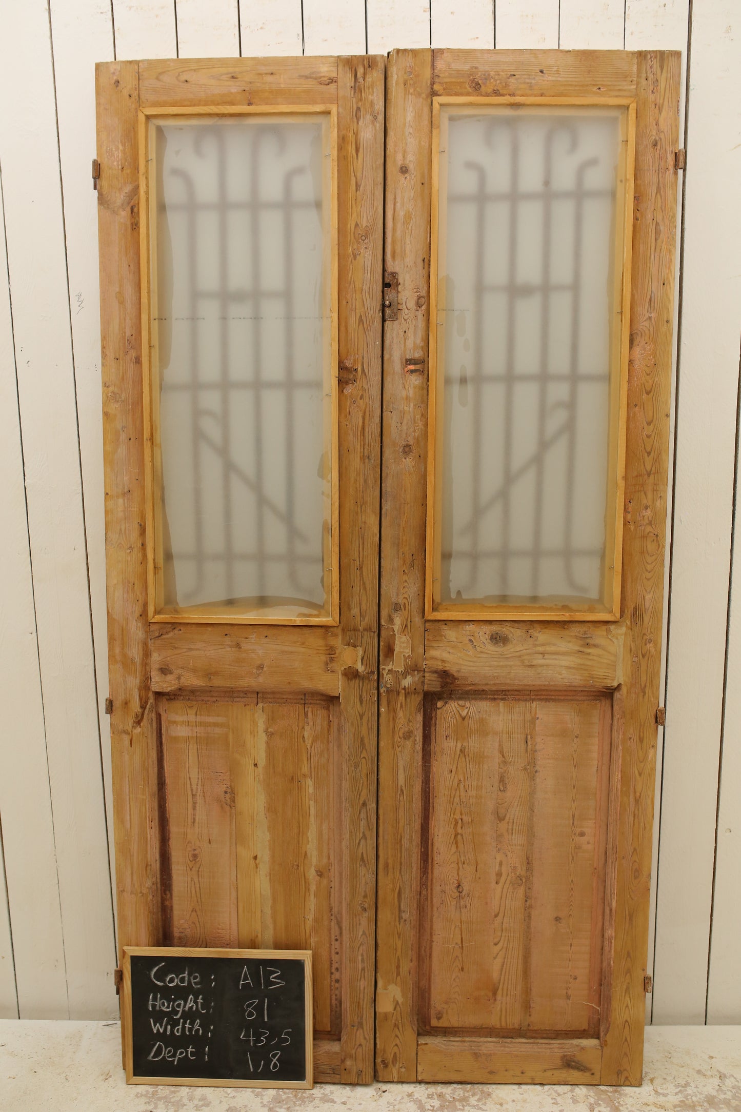 VINTAGE DBL FRENCH METAL DOOR A13