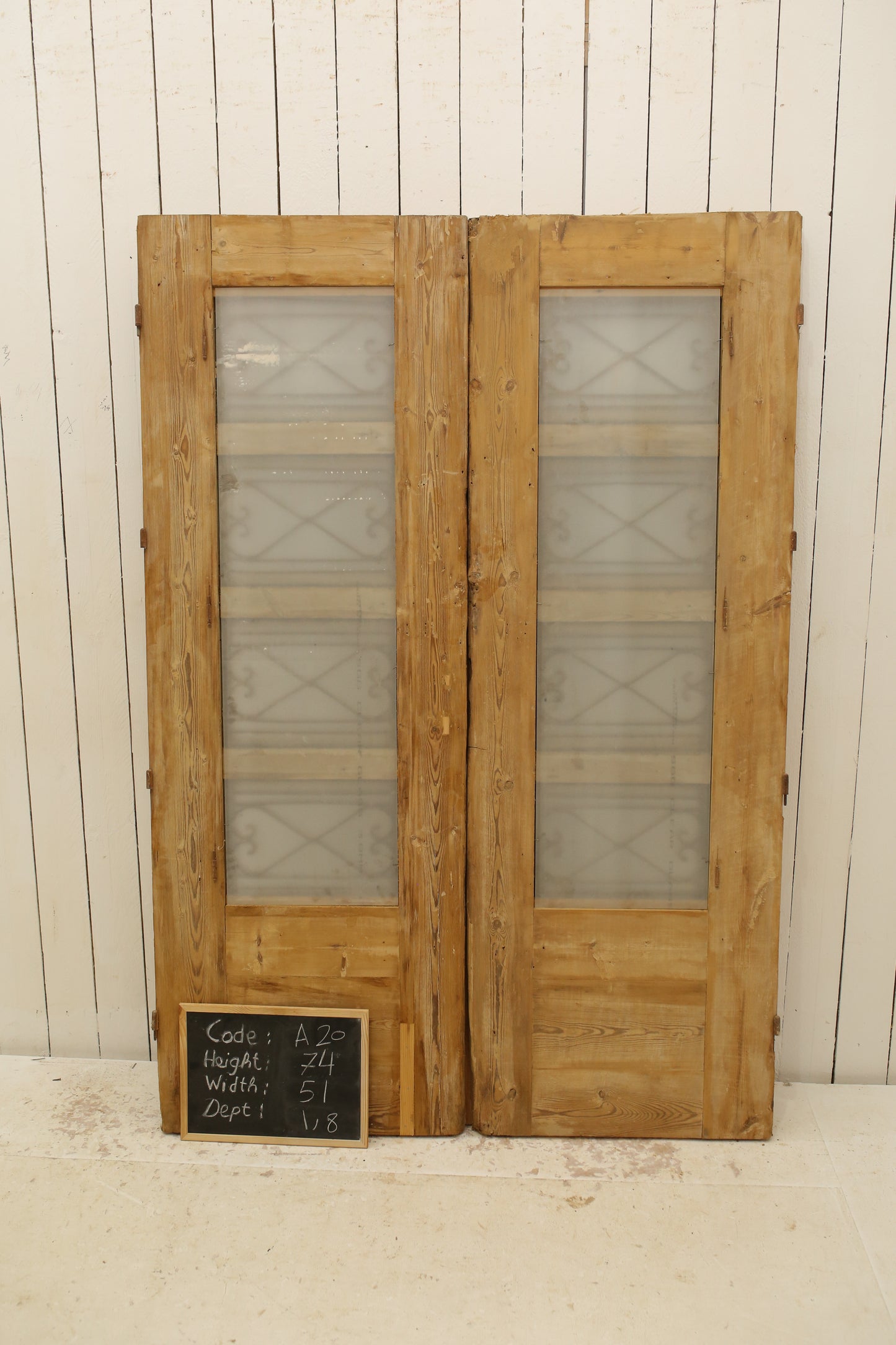 VINTAGE DBL FRENCH METAL DOOR A20