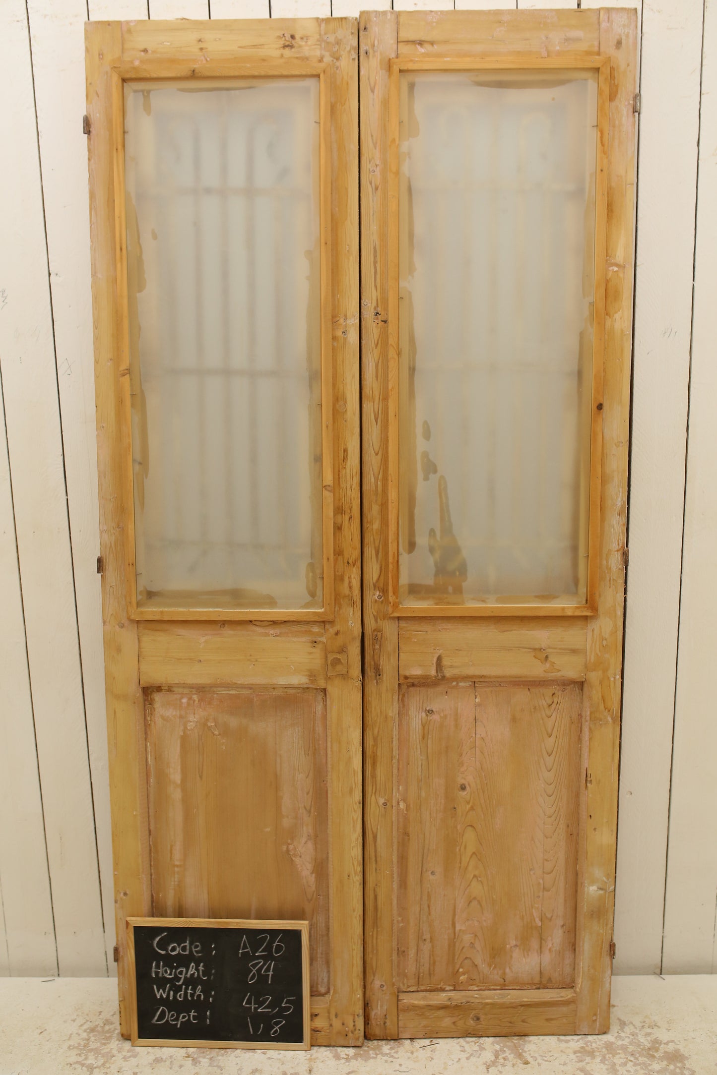 VINTAGE DBL FRENCH METAL DOOR A26