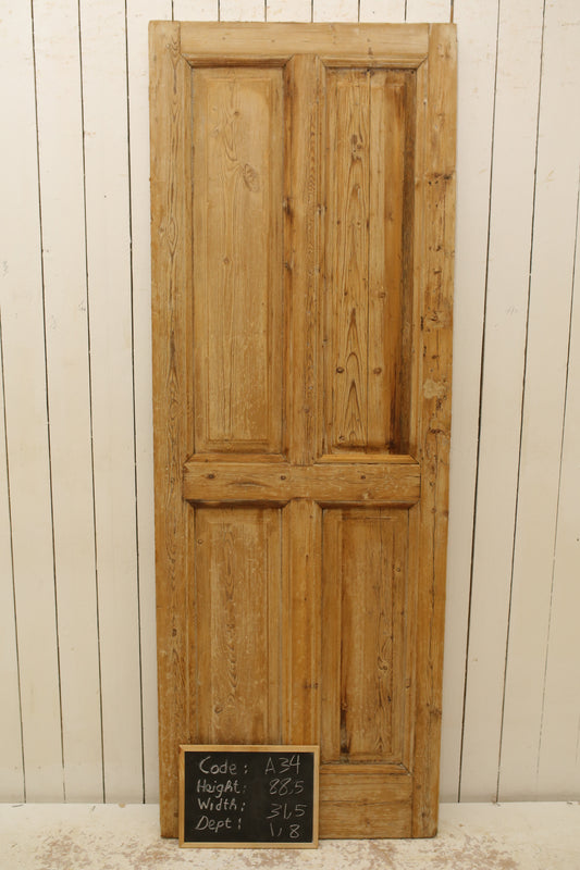 VINTAGE SINGLE DOOR A34