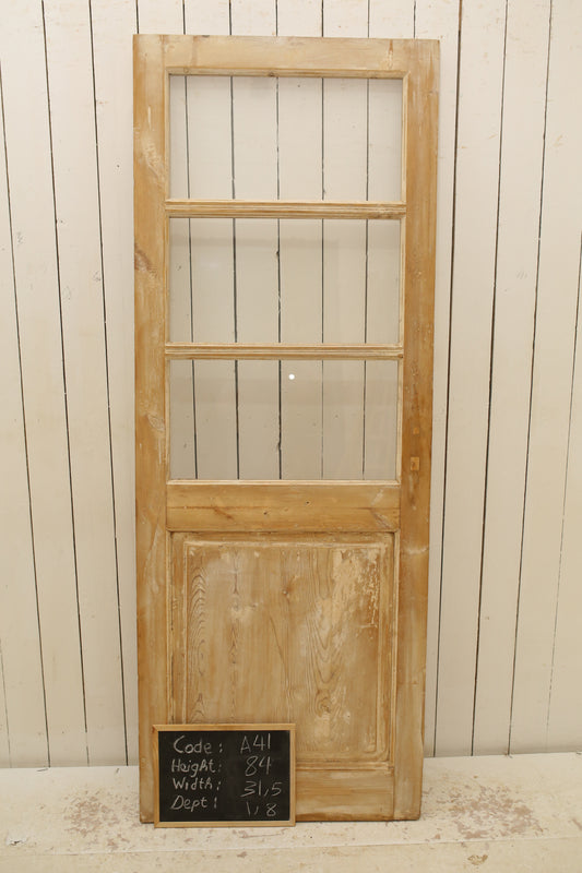 VINTAGE SINGLE GLASS DOOR A41