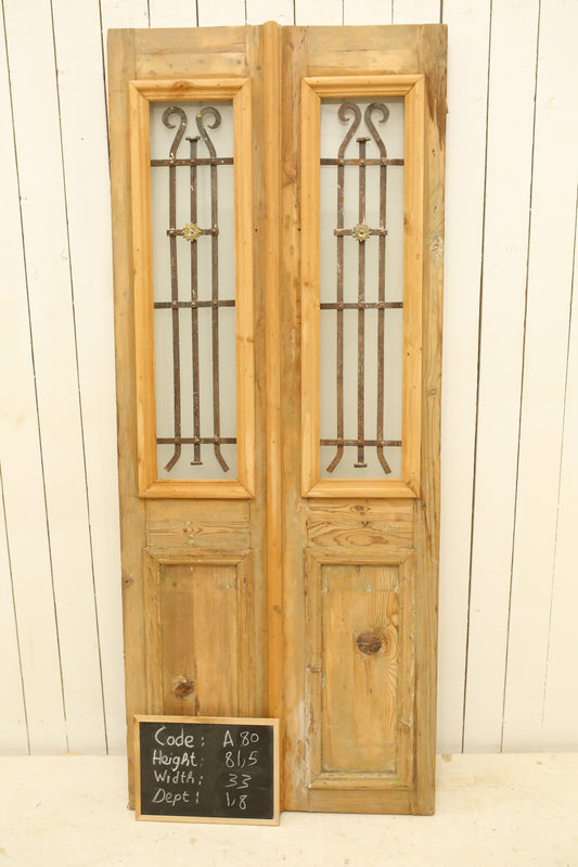 VINTAGE DBL FRENCH METAL DOOR A80