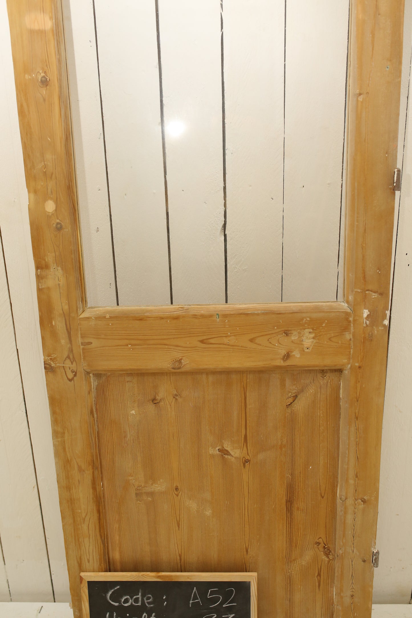 VINTAGE SINGLE GLASS DOOR A52