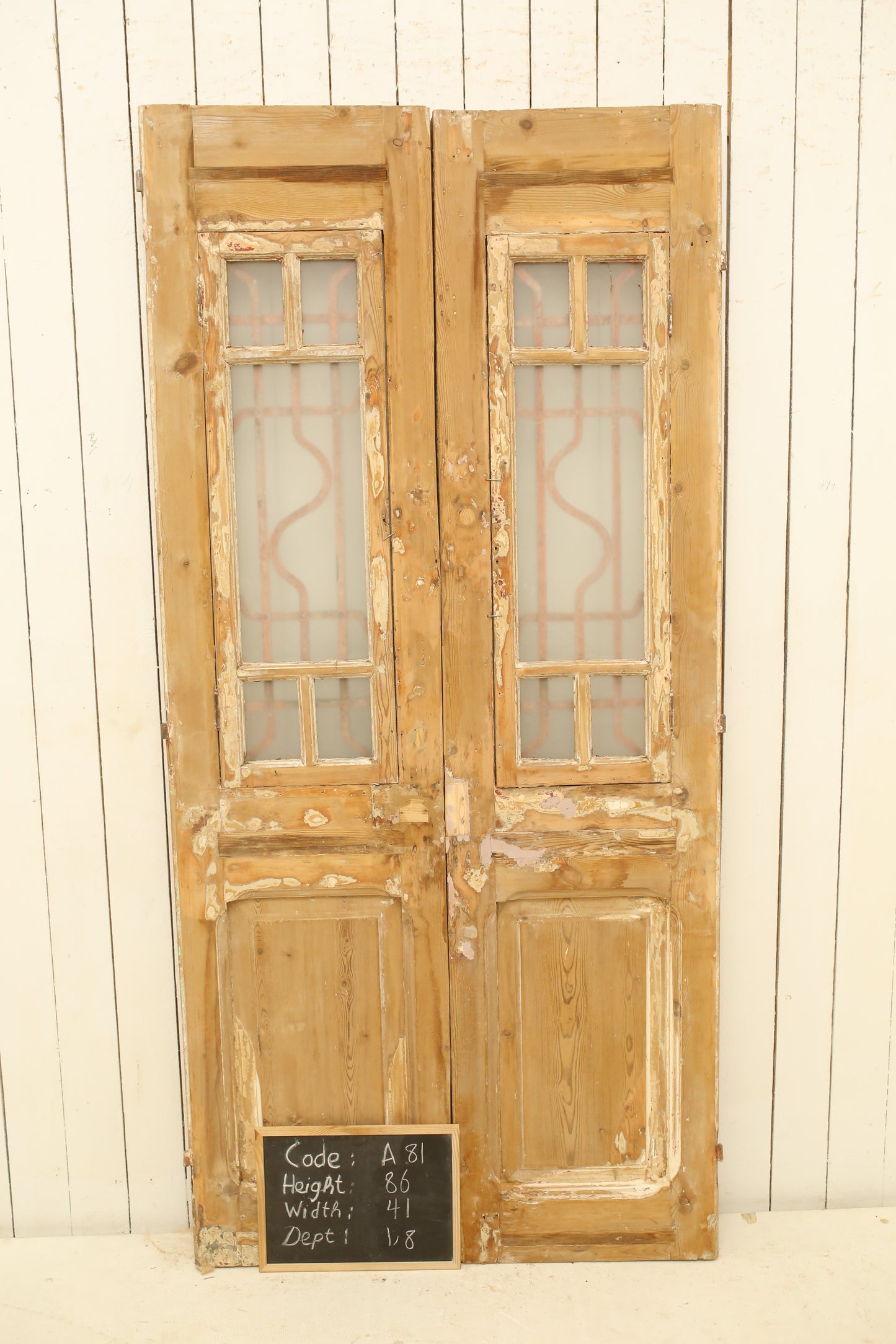 VINTAGE DBL FRENCH METAL DOOR A81