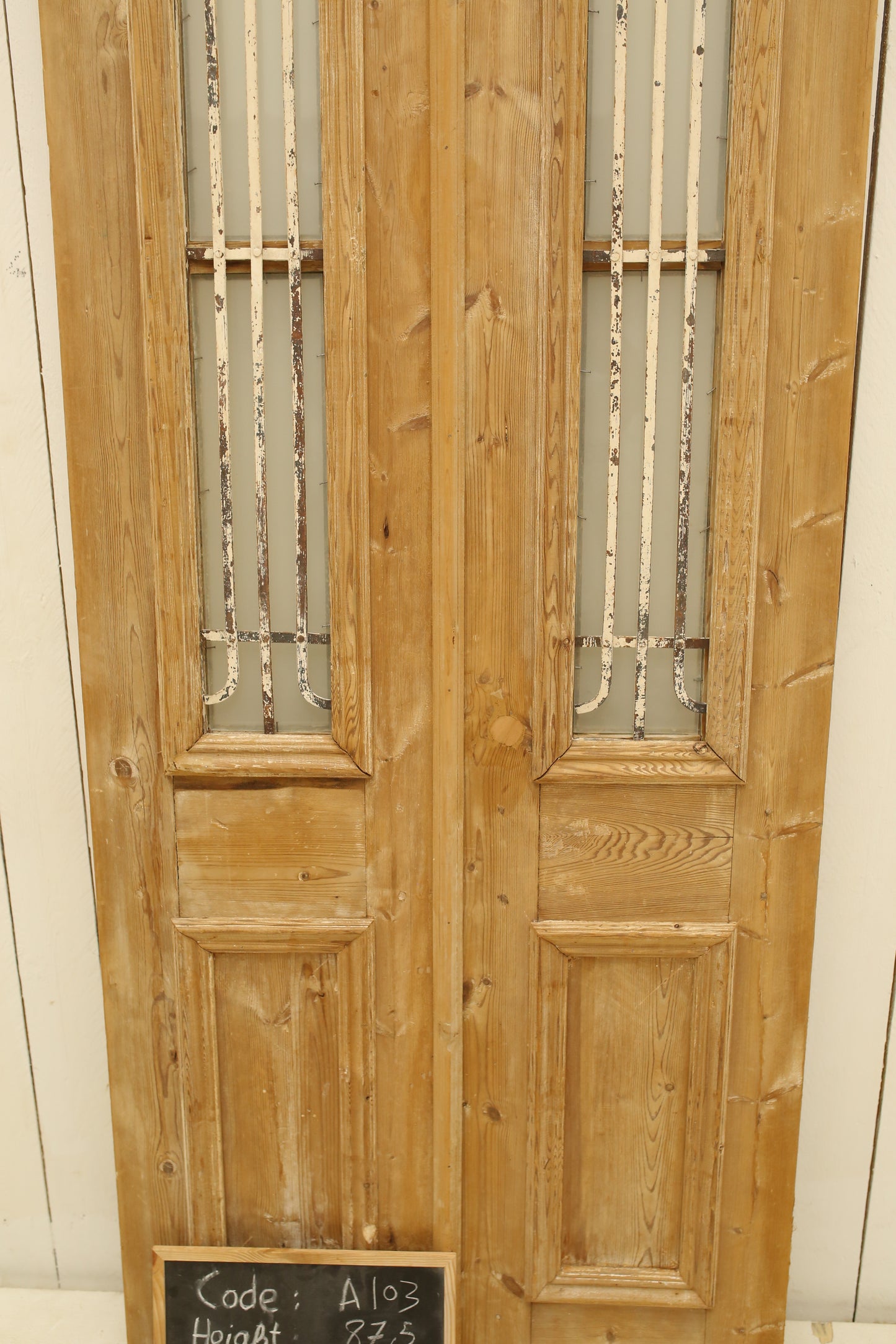 VINTAGE DBL FRENCH METAL DOOR A103