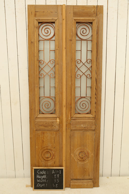 VINTAGE DBL FRENCH METAL DOOR A108