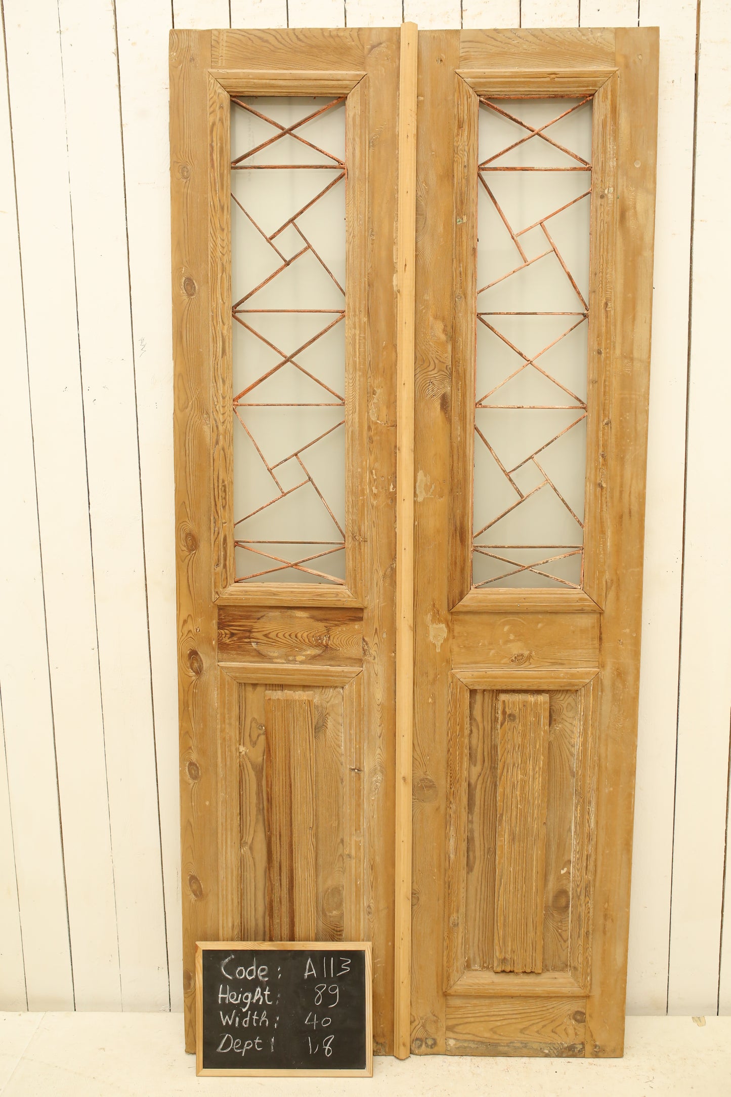 VINTAGE DBL FRENCH METAL DOOR A113