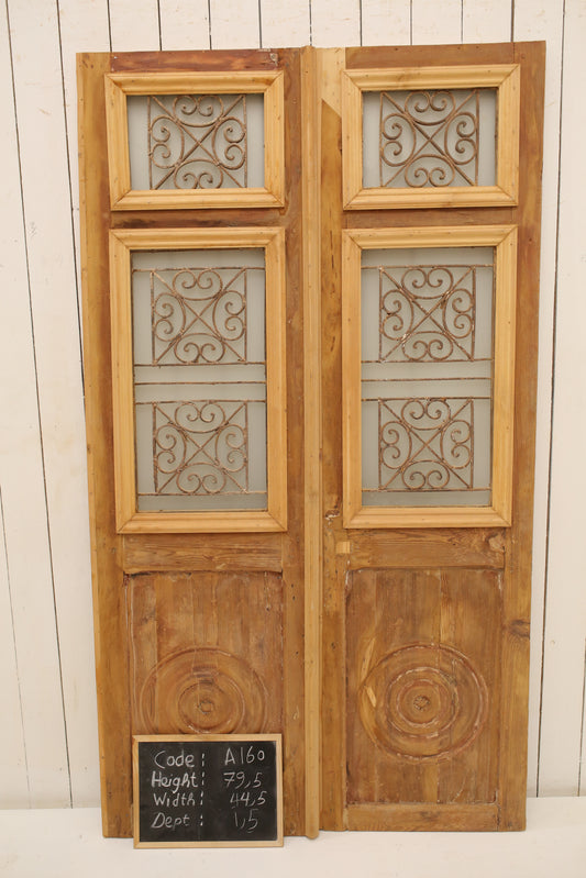 VINTAGE DBL FRENCH METAL DOOR A160