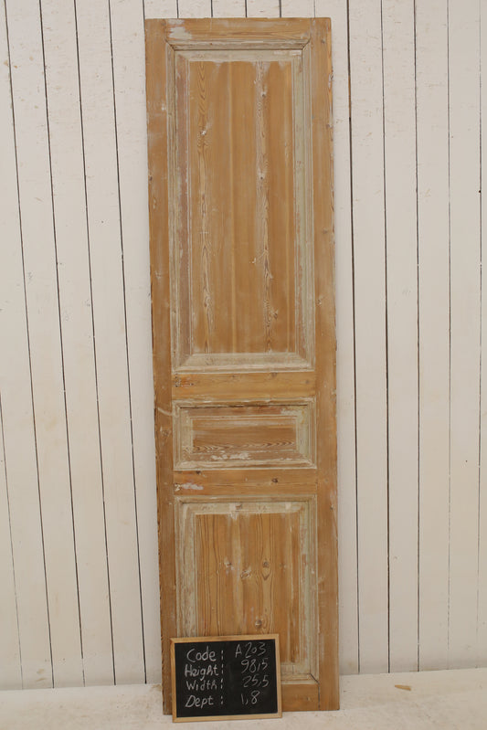 VINTAGE SINGLE DOOR A203