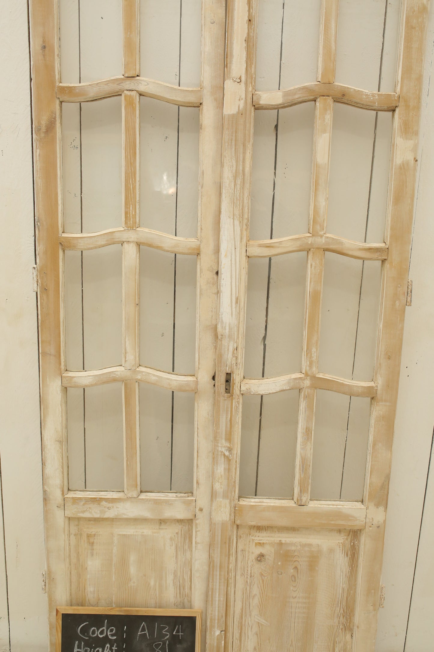 VINTAGE DBL FRENCH GLASS DOOR A134