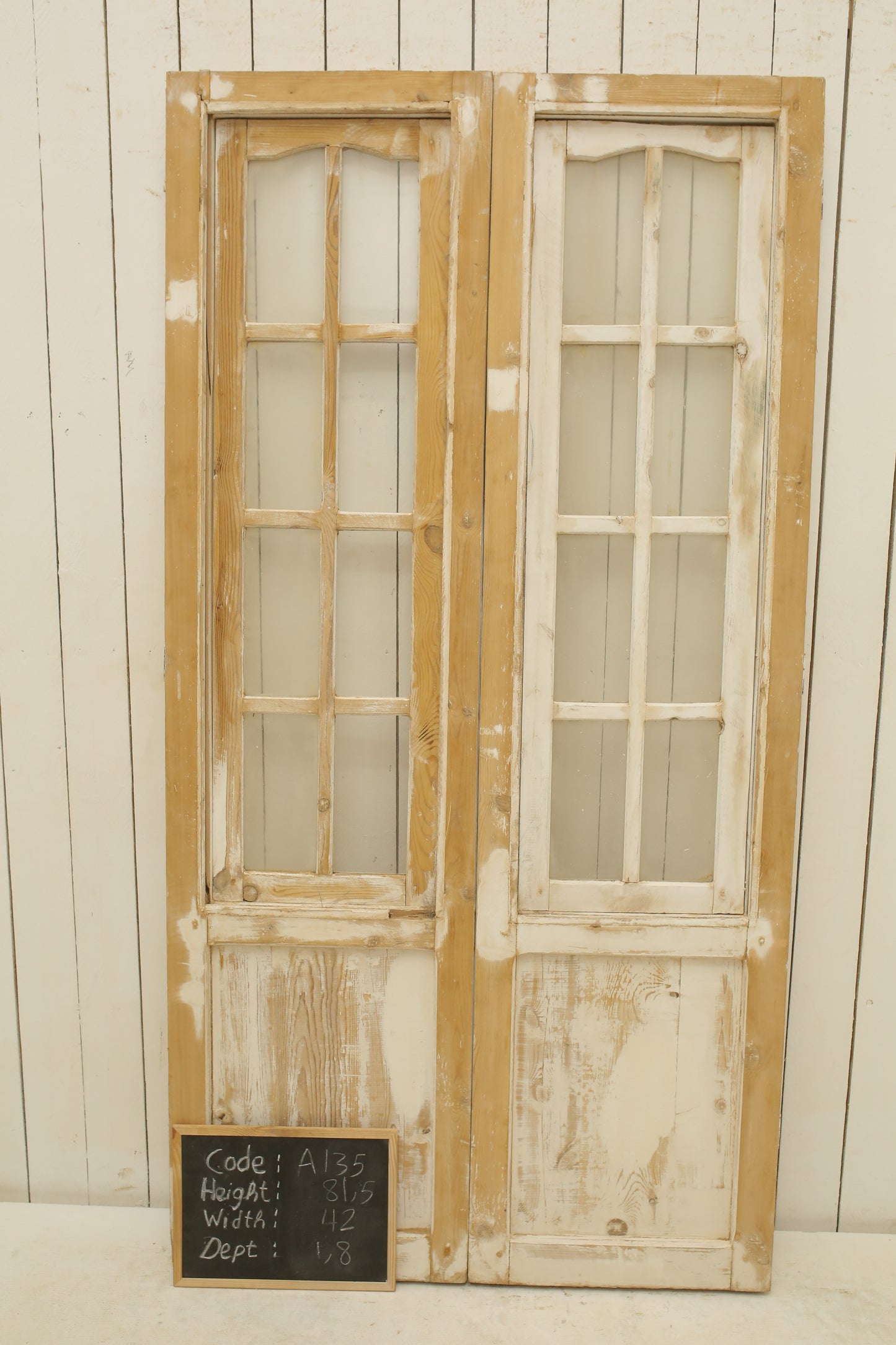 VINTAGE DBL FRENCH GLASS DOOR A135