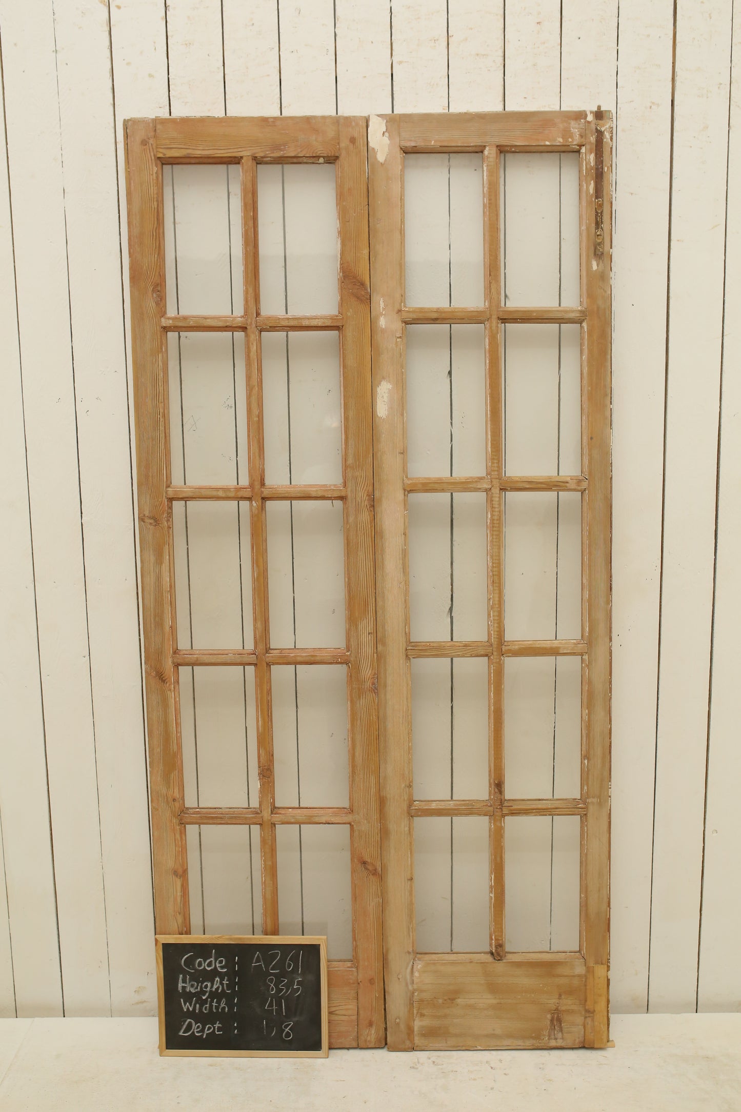 VINTAGE DBL FRENCH GLASS DOOR A261