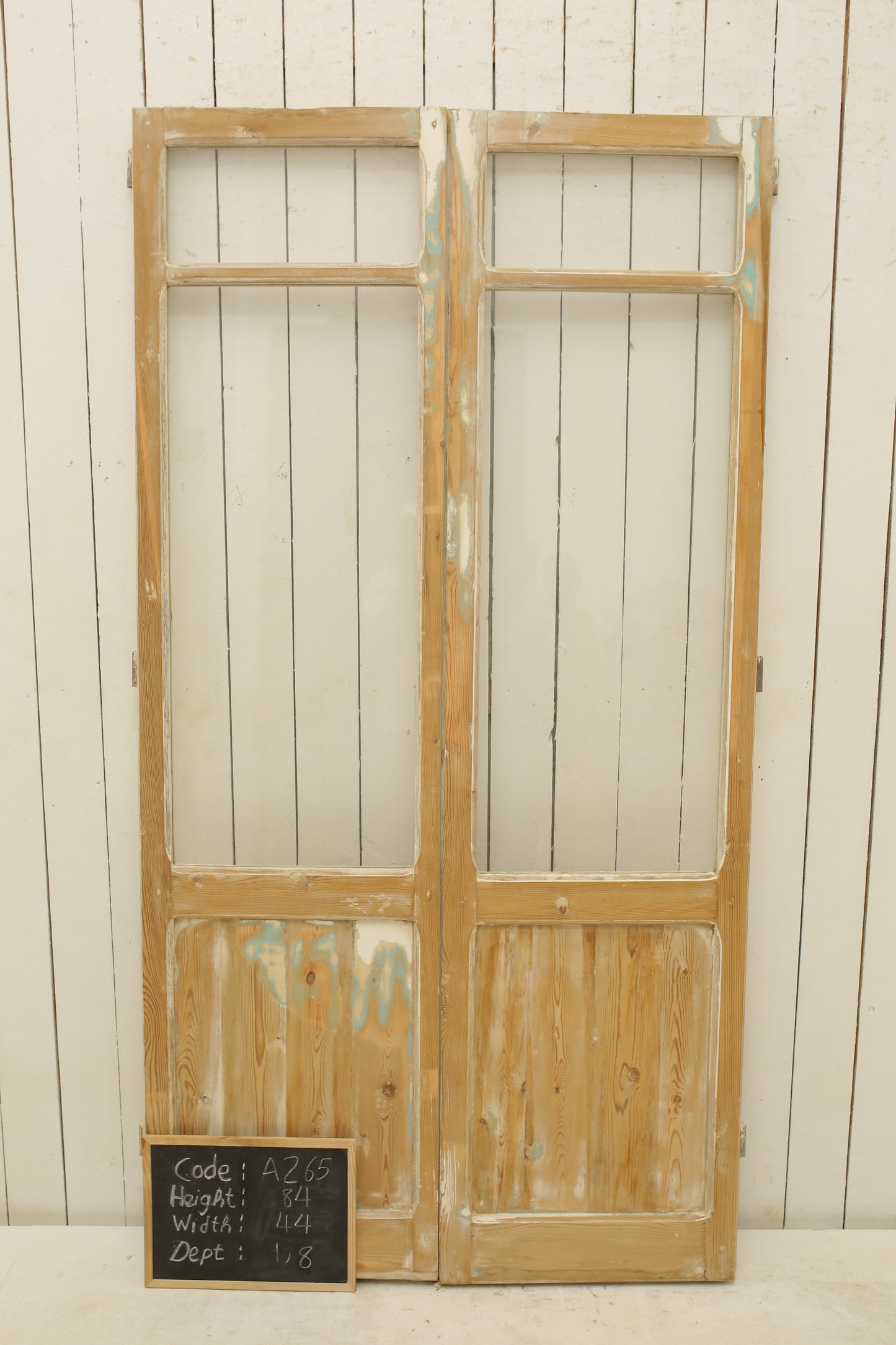 VINTAGE DBL FRENCH GLASS DOOR A265